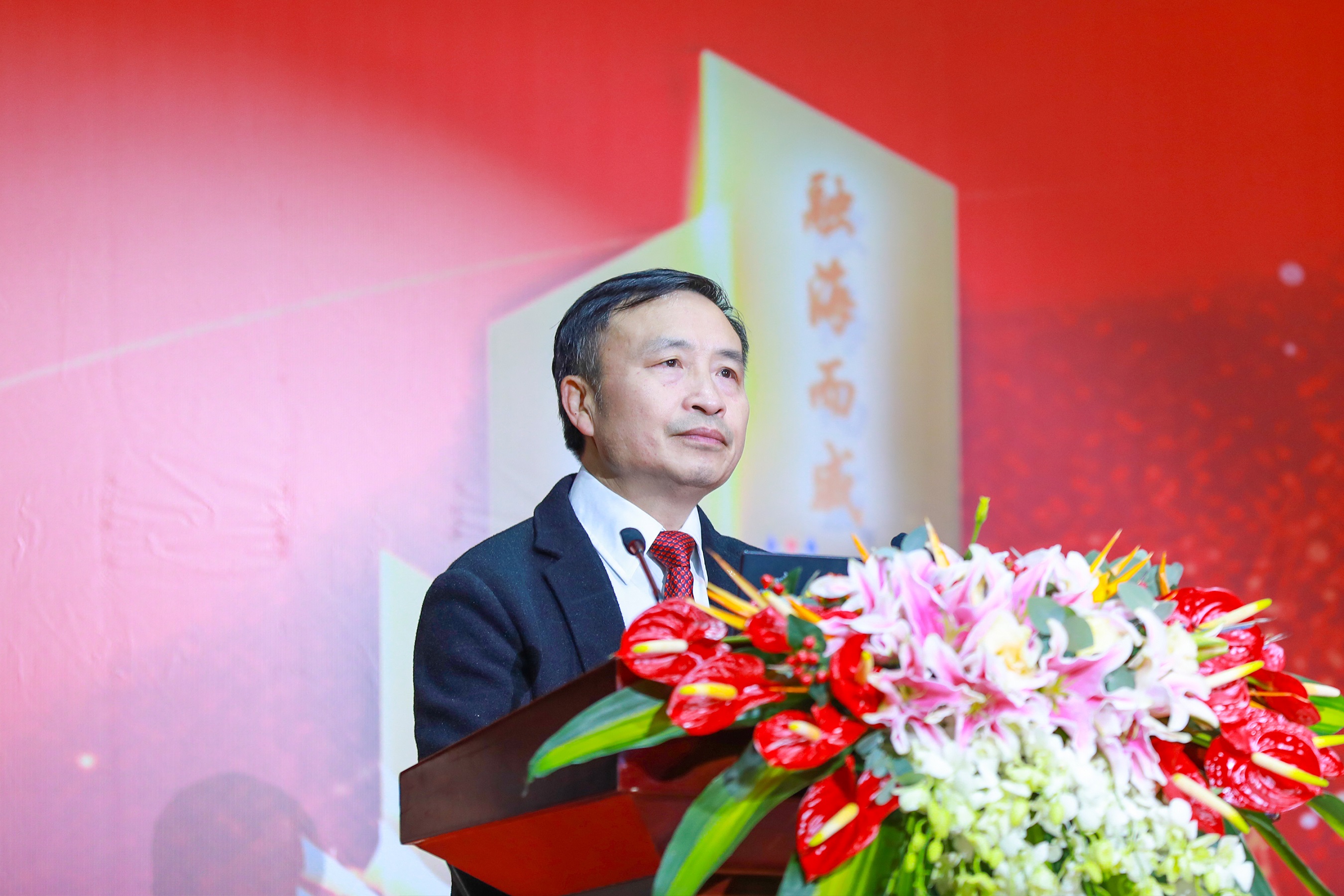 創(chuàng)造奇跡 追求卓越——川威集團(tuán)隆重召開2022年年會暨三代會(圖4) 創(chuàng)造奇跡 追求卓越——川威集團(tuán)隆重召開2022年年會暨三代會(圖4)